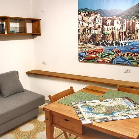 Holiday home Gerani House *